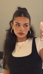 anika-mai hooper (anikamaihooper)