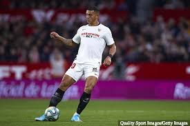 Sevilla fútbol club (spanish pronunciation: Real Madrid Reportedly Quoted 65m For Sevilla S Diego Carlos One Month After Liverpool Talks