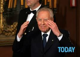 L'ultimo saluto a carlo azeglio ciampi: E Morto A Carlo Azeglio Ciampi