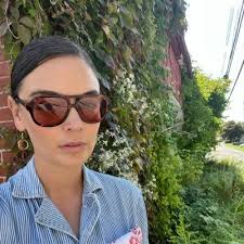 James K. Beazley III (@JamesBeazley)