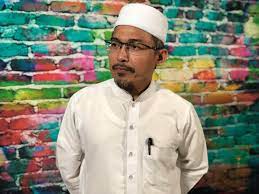 Jam 9.45 malam tadi, allahyarham menghembuskan nafas terakhirnya di kediaman selepas dibawa pulang dari hospital universiti sains. Nik Omar Nik Abdul Aziz Wikipedia Bahasa Melayu Ensiklopedia Bebas