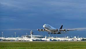 Am flughafen frankfurt können sie ihr sperrgepäck am schalter 445 abgeben. Lufthansa Group Neuigkeiten Von Lh In Muc