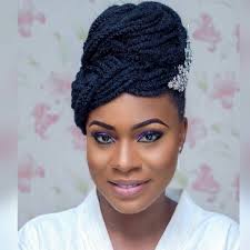 Details Dreadlocks For The Classy Daring Brides Dreadlocks Styled By Tobbiestouch Makeup By Natural Hair Styles Dreadlock Wedding Hairstyles Stylish Hair