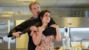 La jeune femme photographiait des ruines antiques quand elle a reçu. Crime Dans Les Alpilles Crime Dans Les Alpilles Crime A Maussane Le Telefilm