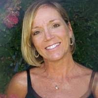 Kim Dragoo's Instagram, Twitter & Facebook