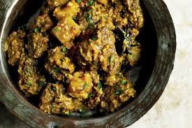 Add the onion and garlic to the pan and fry until soft but not browned. Massaman Beef Curry Kitchen Tales A Cookery Blog