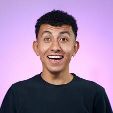 Mohamed Emad's Instagram, Twitter & Facebook