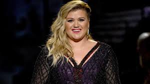 Apr 29, 2021 · welcome to kelly clarkson love the largest and most extensive fansite dedicated to the super talented and lovely singer kelly clarkson. Kelly Clarkson S Children Pose Together For Cute Family Photo Entertainment Tonight
