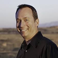 Amazon.com: Amanda Hendrix-Komoto: books, biography, latest update