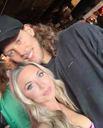 ERIN KATE DOLAN (@erinkatedolan) • Instagram photos and videos