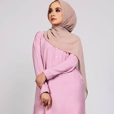 Background merah jambu 5 background download. Ej Style Cheras Rahsia Sebalik Warna Merah Jambu Siapa Facebook