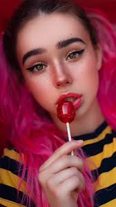 Moodie Maggie and Myles