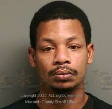 Macomb County jury deliberating Roseville hotel murder case