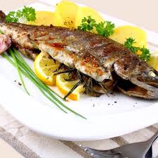 Truite Grillee Au Thym Et Aux Herbes Recette Truite Grillee Recette Truite Recette Truite Au Four