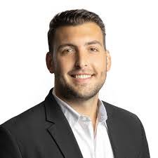 Matthew Simonetti's Instagram, Twitter & Facebook