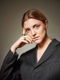 Lauren Beatty's Instagram, Twitter & Facebook