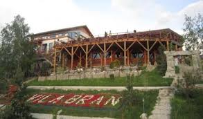 Vila bran 11 are 24 camere si 3 apartamente. Oferta Munte 2021 Club Vila Bran 3 Romania Bran