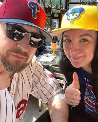 I'm thrilled to add my name to #ArtistsAgainstBookBans, an open letter from  @MoveOn for those standing up for the right to express and access diverse  ideas. Join me and #ReadBannedBooks at ArtistsAgainstBookBans.com!