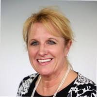 Catherine Lunn's Instagram, Twitter & Facebook