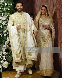 Follow Me Nimisha Neha Bollywood Wedding Wedding Outfit Indian Wedding Outfits