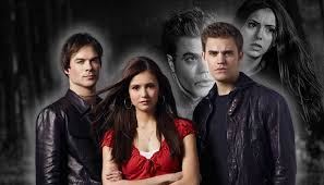 Elle présente l'univers de la série et met en place les principales intrigues, centrées sur les frères salvatore, leur histoire et leur entourage. The Vampire Diaries Le Quiz Le Plus Dur Du Monde Sur La Saison 1