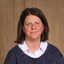 Karla Moss's Instagram, Twitter & Facebook