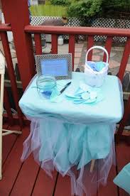 Alternatives To Traditional Linens Weddingbee Baby Shower Table Baby Shower Table Centerpieces Plastic Tablecloth