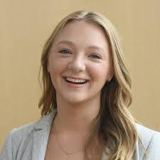 Abigail Post's Instagram, Twitter & Facebook