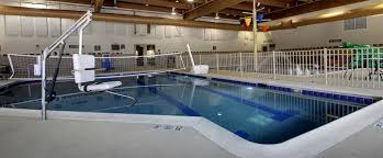 A hampton inn employee is under scrutiny after she was filmed calling the police on a black family staying at the hotel and using the pool. Hampton Inn Suites Chicago Aurora Illinois Our Hotel