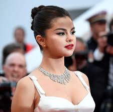 Selfish love (with selena gomez) ep. Selena Gomez On Losing Control Of Her Personal Life And Justin Bieber Drama