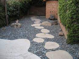 The Concrete Stepping Stone Project Concrete Stepping Stones Stone Landscaping Landscape Stepping Stones