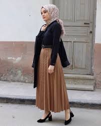 2 861 Vind Ik Leuks 9 Reacties Aleyna Atalar Di 2020 Model Pakaian Hijab Gaya Model Pakaian Pakaian Kerja