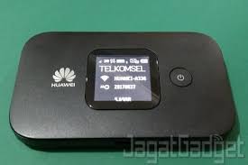 Untuk menggunakan modem huawei hg8245a langkah pertama yang harus dilakukan yaitu untuk mereset modem huawei hg8245a caranya cukup mudah tinggal tekan saja tombol reset dengan. Hands On Review Mifi 4g Huawei E5577 Paket Telkomsel Page 2 Jagat Gadget