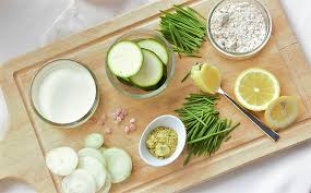 Rezept Fur Eine Gerstengras Suppe Mit Frischem Gerstengras Zitrone Zucchini Und Zwiebel Super Zum Entschlacken Und Eine Vital Gerste Gesunde Rezepte Rezepte