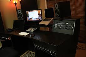 Pdf plans homemade studio desk plans download building a wood sidewalk. 5 Awesome Recording Studio Desk Plans On A Budget