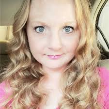 Lori Killebrew's Instagram, Twitter & Facebook