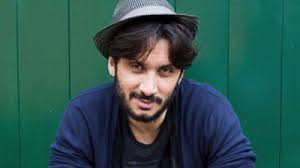 Oppure vuoi proporre la tab per chitarra del tuo riff preferito? Accordi Giocattoli Fabrizio Moro 1000 Note