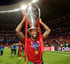 Liverpool lifted the trophy that was taken from their grasp in ukraine last season and now stand behind only real madrid and ac milan as serial this was the first ever champions league final without a single card shown. Every Liverpool Player With The Champions League Trophy In Photos Liverpool Players Champions League Trophy Champions League