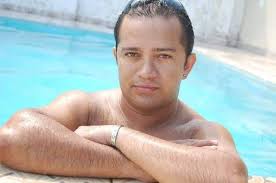 Aos 42 anos, morre o ator e professor Sebastian Campos