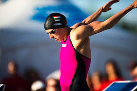Subscribe to our thexvid channel www.universalsports.com 2015, kazan, russia, 26th fina world championship, katinka hosszu. Katinka Hosszu Breaks 400 Im U S Open Record Now Holds Both U S Open Marks In The Im
