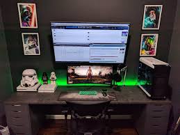 Others are more general, suiting many games. Impressive Gaming Desktop Resources Zip Tips For 2019 Gaming Desk Diy Computer Desk Computer Setup