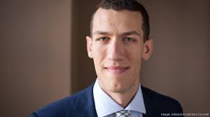 Cincinnati's Johnson Investment Counsel adds seven shareholders