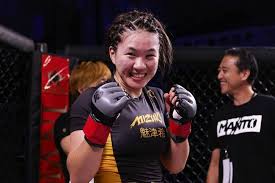 She won the fight via unanimous decision. Mizuki Inoue Drops To 115lbs Faces Tecia Torres At Ufc Fight Night Columbus Asian Mma