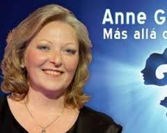 La chanteuse Anne Germain ,qui a accompagné notamment Aznavour en studio et  sur scène, est décédée