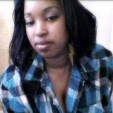 Derek Barfield's Instagram, Twitter & Facebook