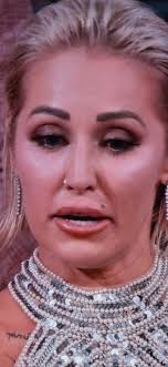 When did she get her monroe piercing?