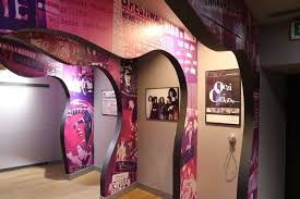 Categoría:grupos de rock de polonia (es); Granary Of Polish Rock Music Sightseeing Greater Poland