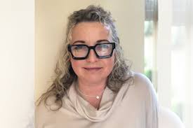 Mum wins national award after volunteering 800 hours to charity