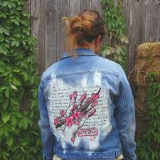 Today we have for you 12 perfect ideas that shows how your old coat make it look dear fashion girls look at the images below and select the best idea for you and just follow the steps and you will have your lovely jeans jacket. Painted Jean Jacket Army S Amino