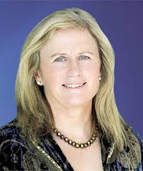 KPMG offers cash to keep staff